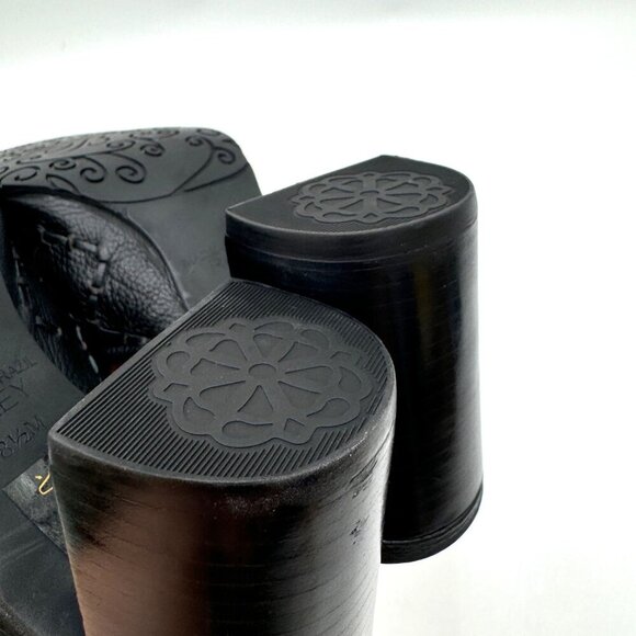 Brighton Riley Laced Heel Slides woman’s size 8.5 Black - Picture 9 of 13